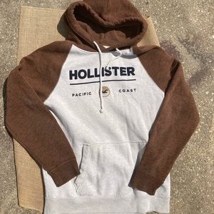 Hollister Sweatshirt